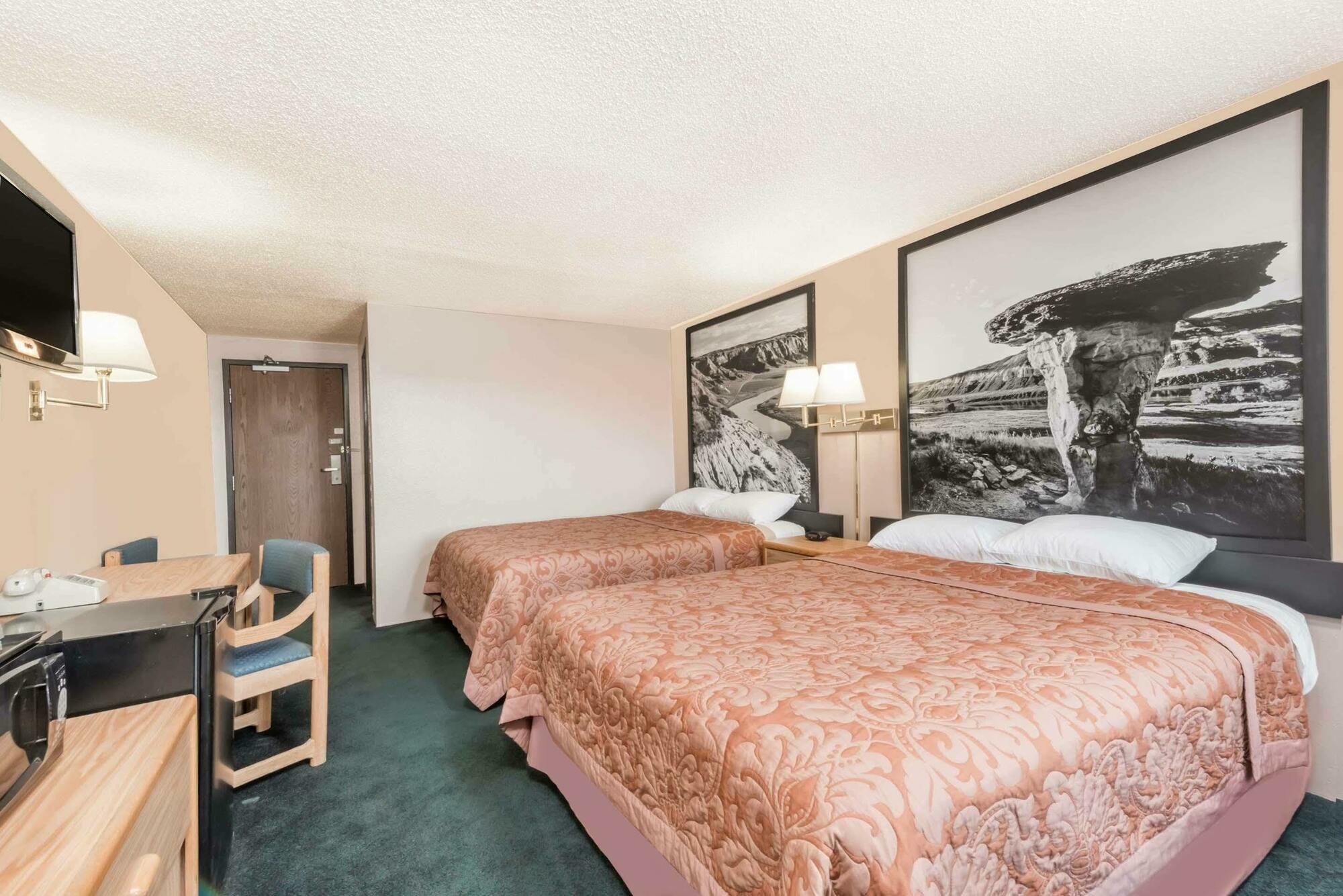 Super 8 By Wyndham Glendive Hotel Exterior foto